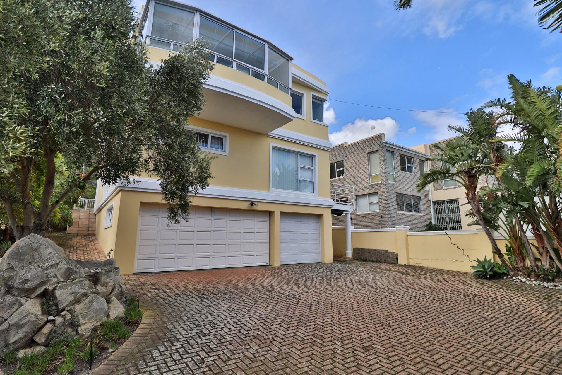 Elevated Coastal Elegance in the Heart of Voelklip — photograph 2