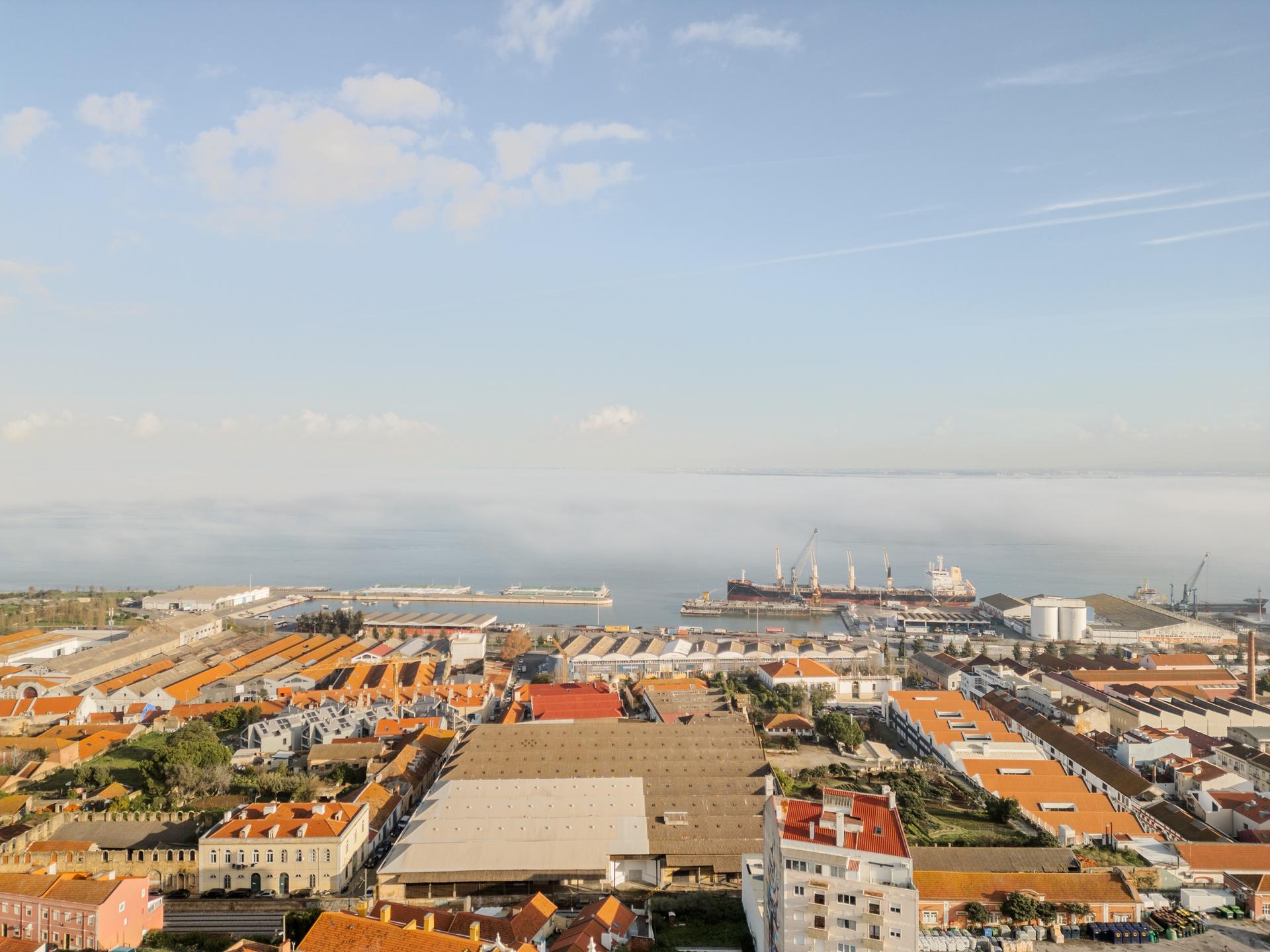 House in Lisboa (97543) — photograph 2