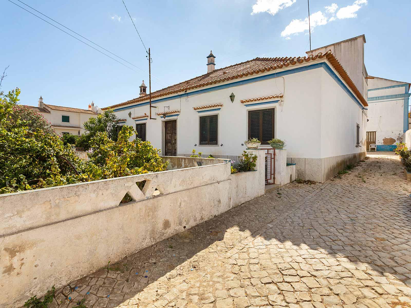 Land in Silves (67682) — photograph 2