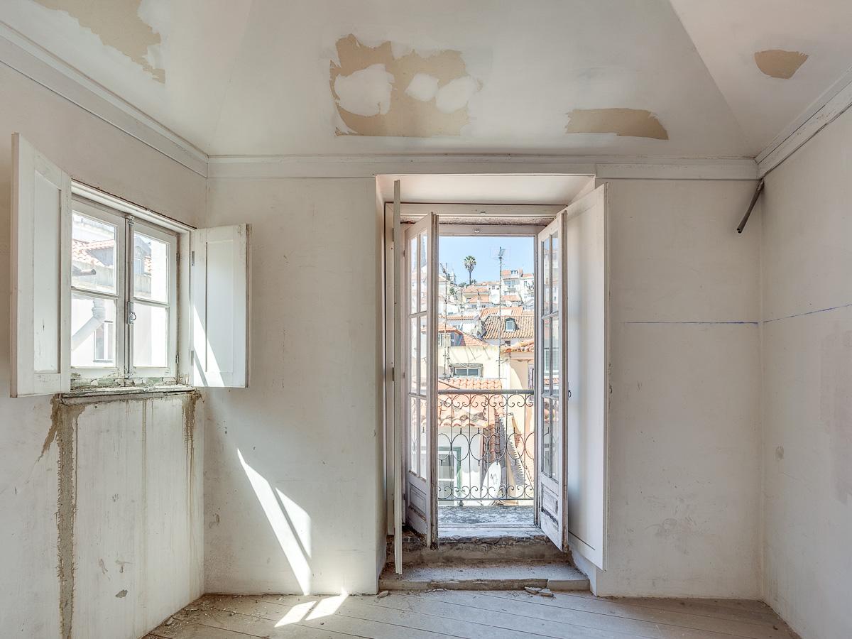 Building in Lisboa (71739) — photograph 2