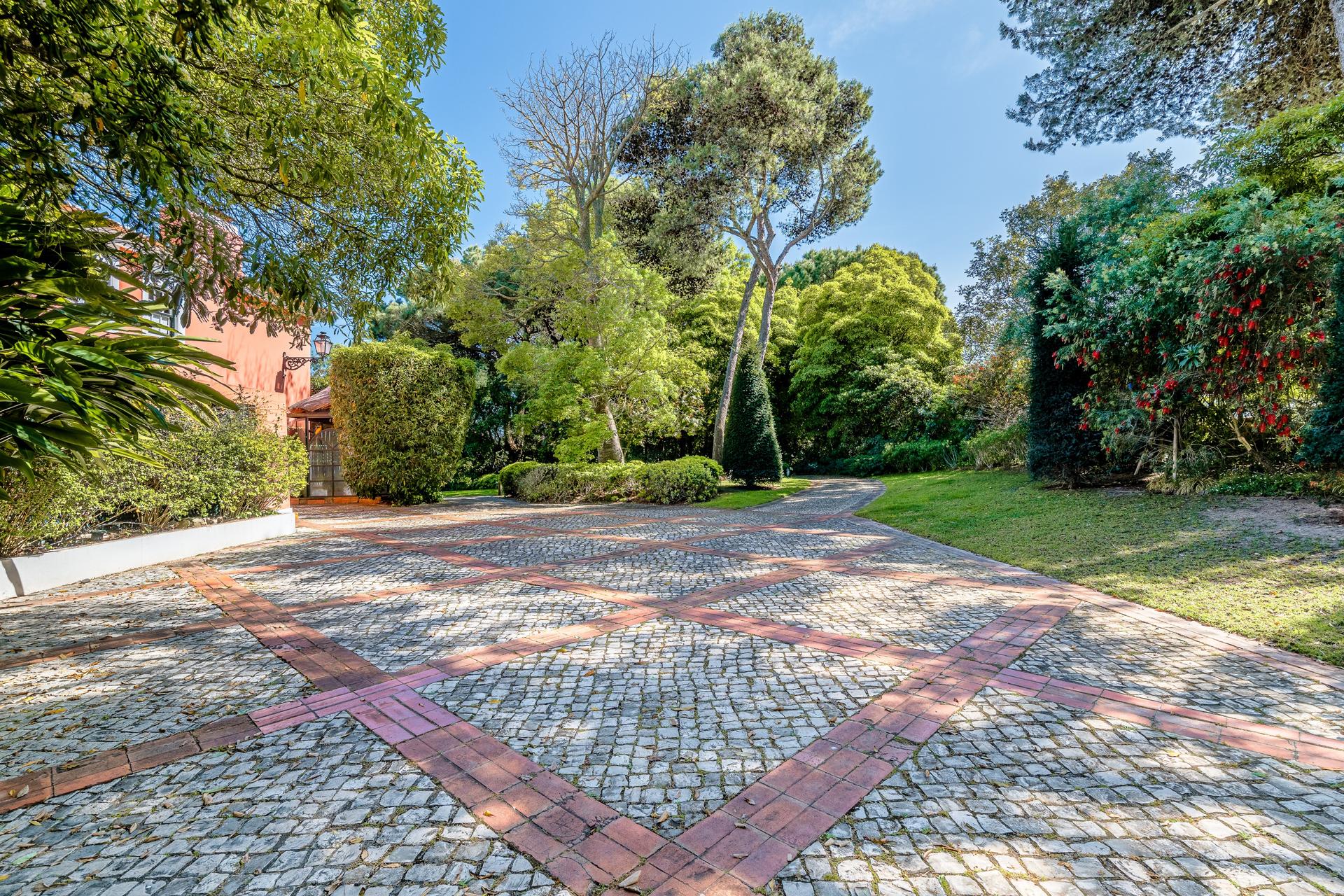 Land in Cascais (80073) — photograph 2