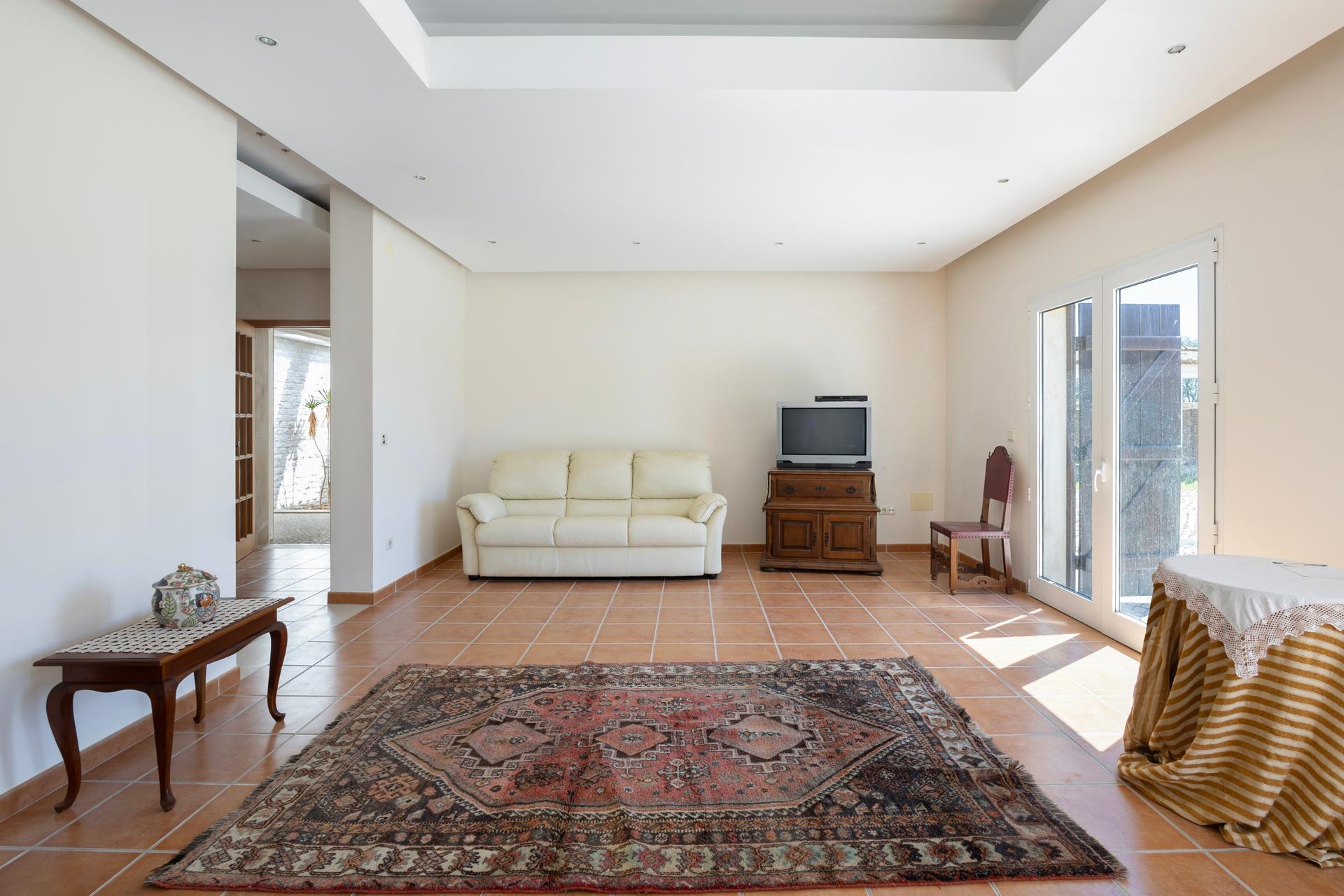 Country Estate in Aljustrel — photograph 4