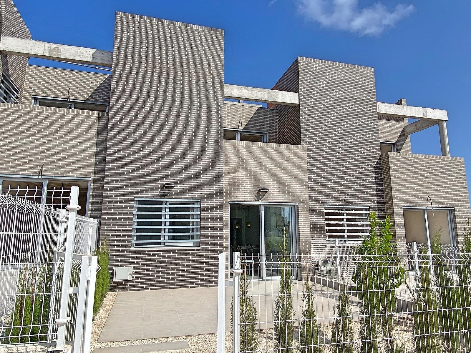 Apartments in Torrevieja Centro, Torrevieja — photograph 3