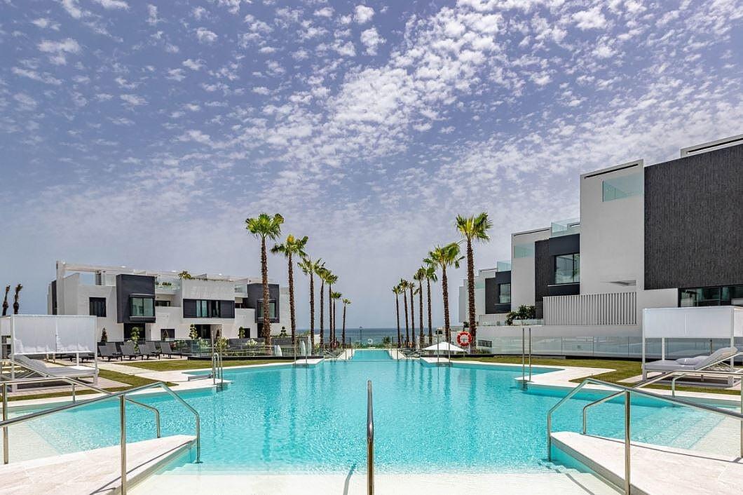 Apartments in La Gaspara, Estepona — photograph 4
