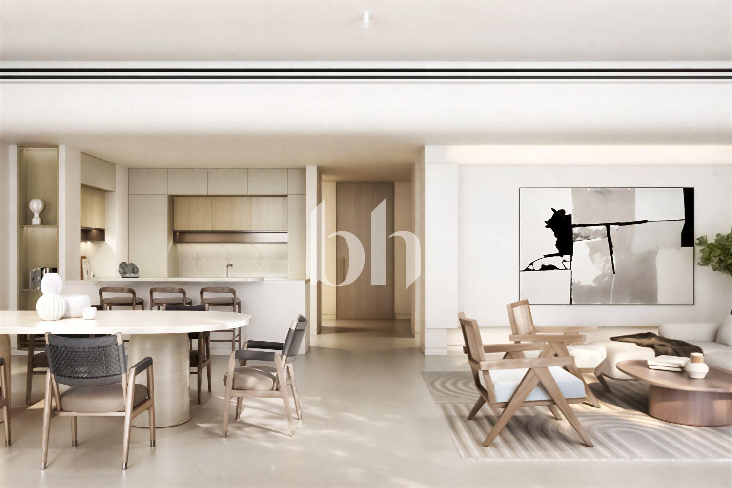 Thoraya — photograph 4