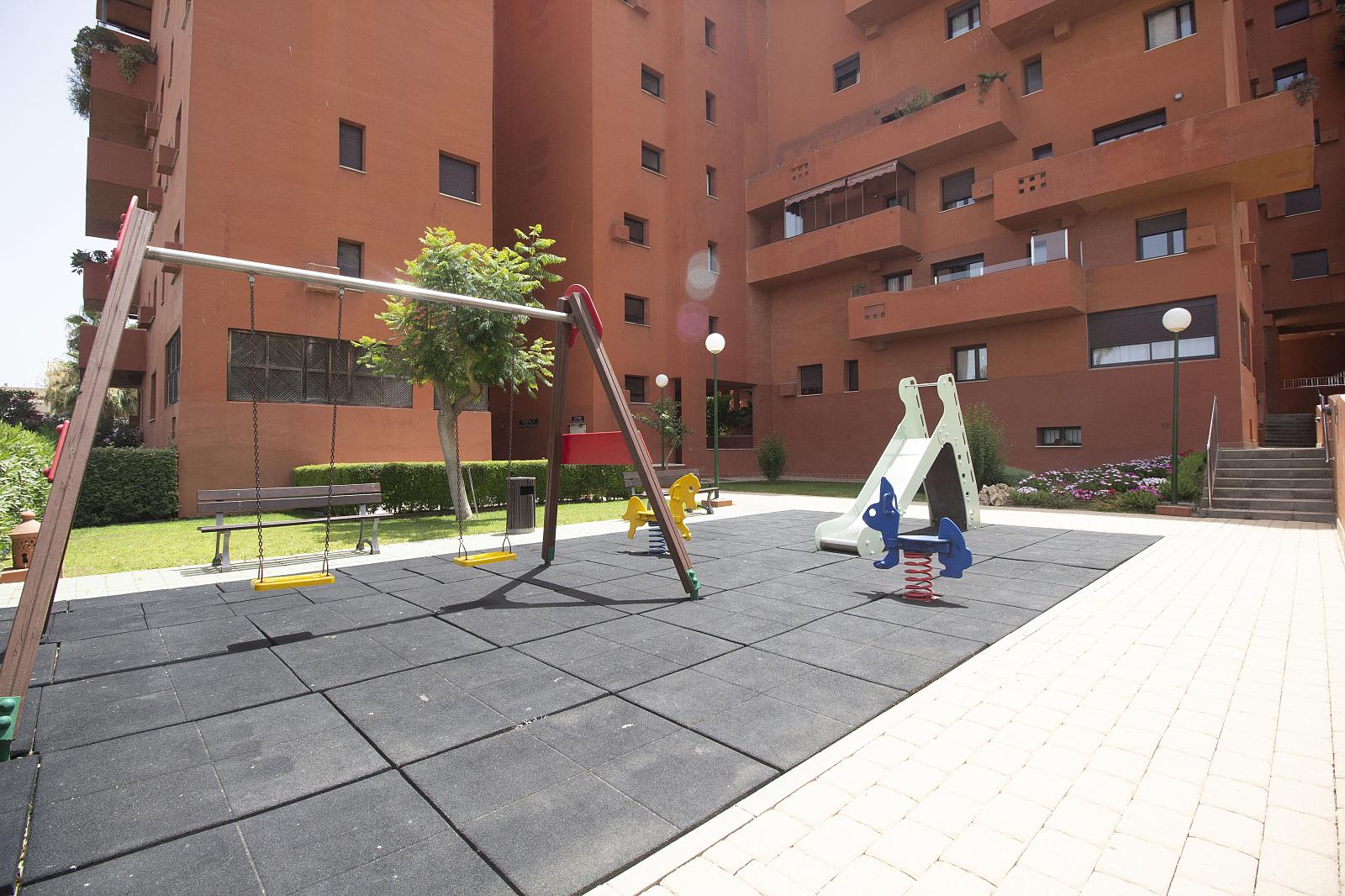 Apartments in Estepona Centro, Estepona — photograph 4