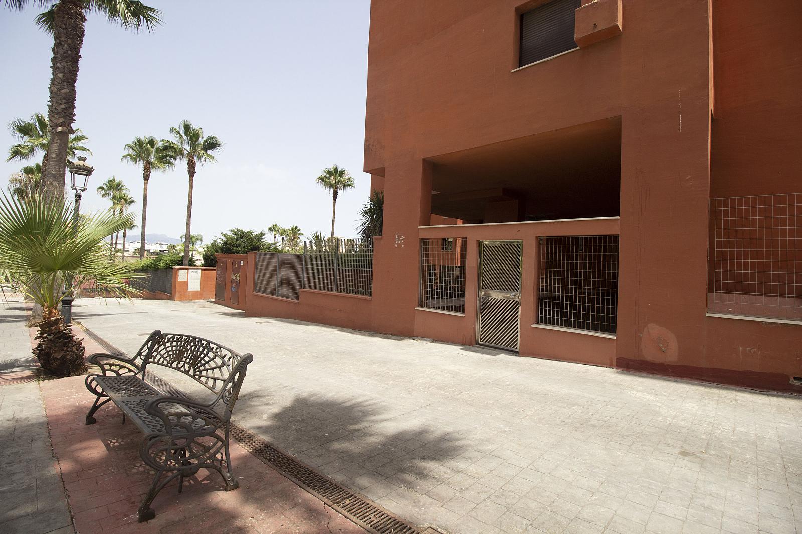 Apartments in Estepona Centro, Estepona — photograph 5