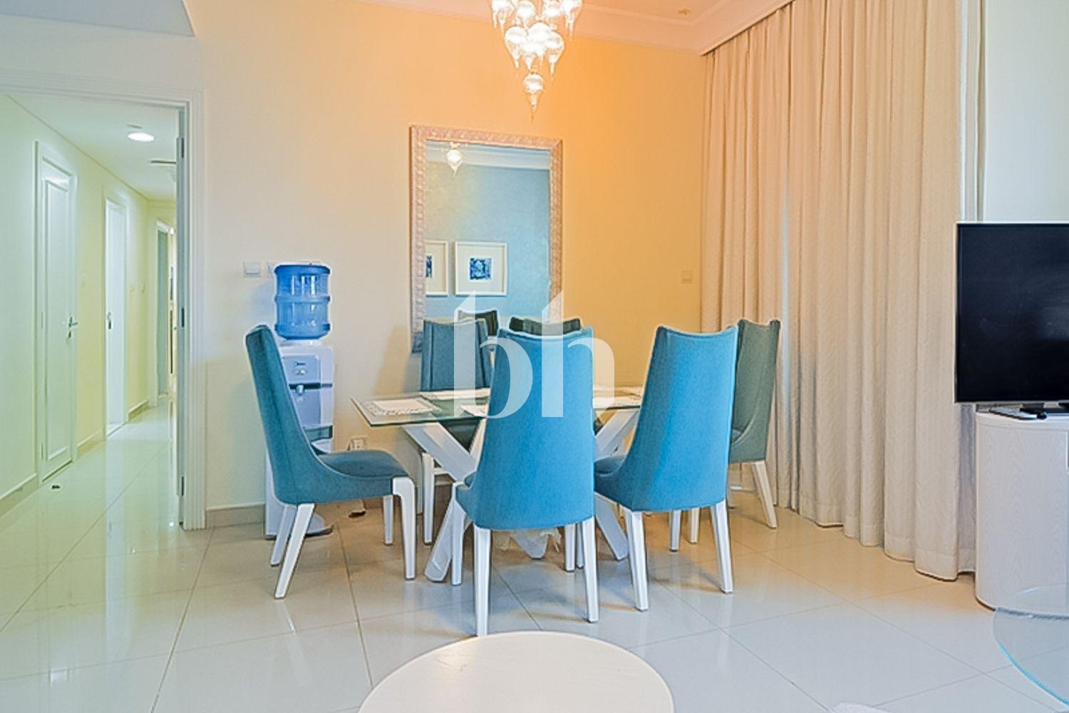 The Signature — photograph 4