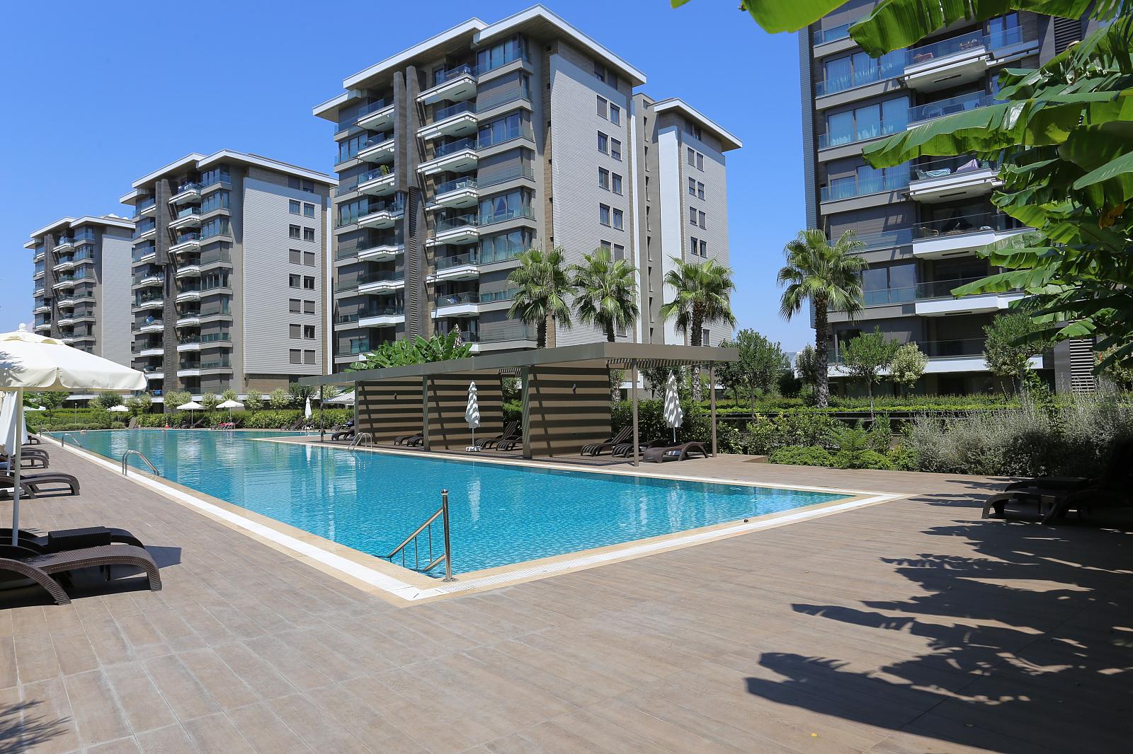 Apartments in Akkuyu, Konyaaltı (AYT-04329) — photograph 2