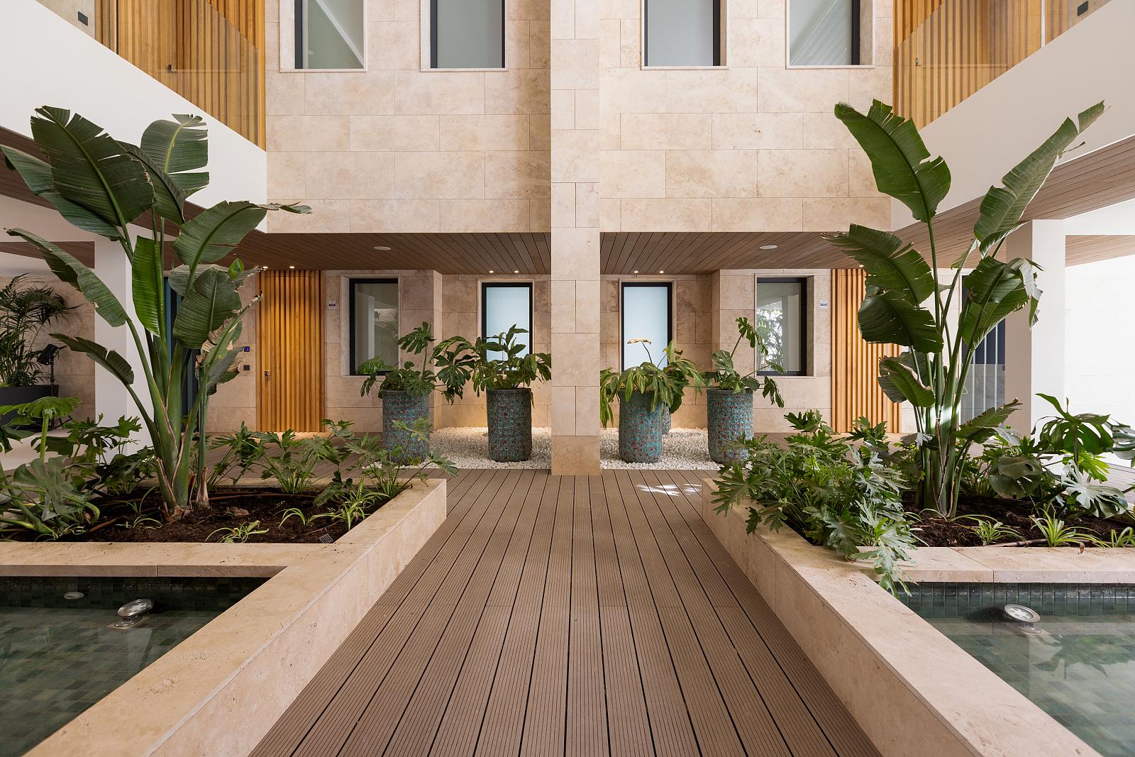 Apartments in Estepona Centro, Estepona — photograph 2