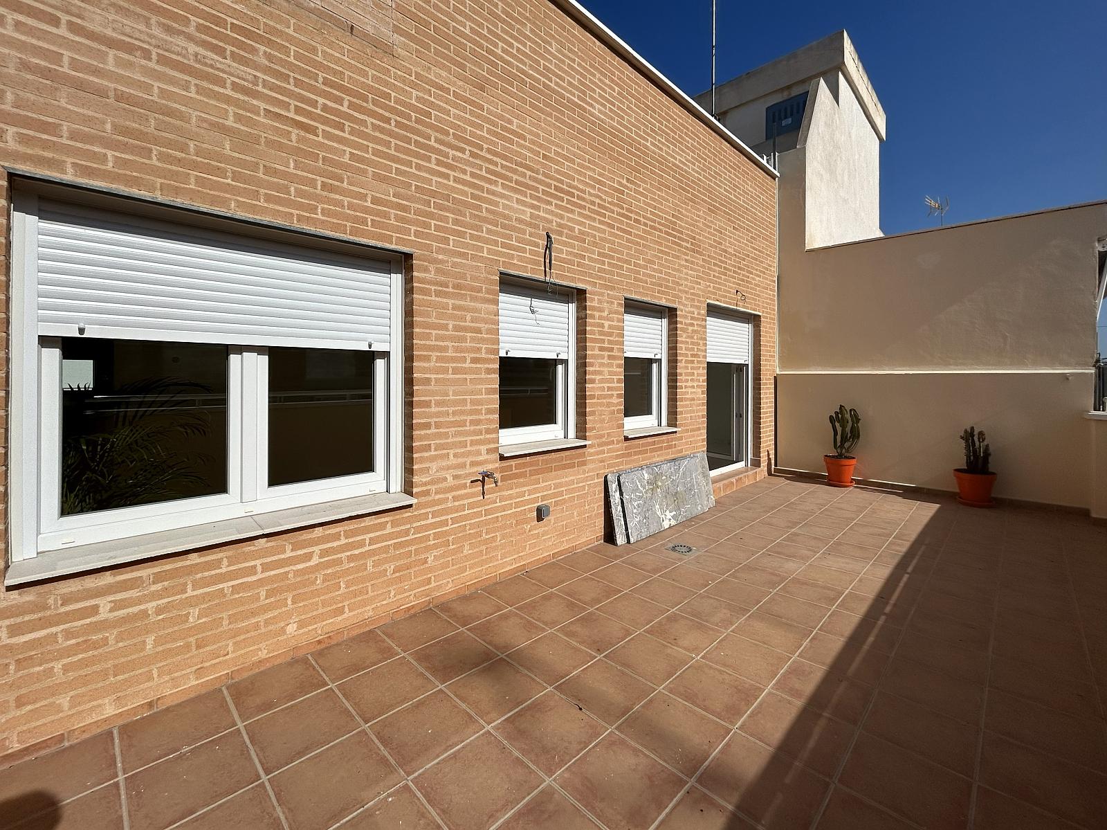 Apartments in Alicante Centro, Alicante — photograph 2
